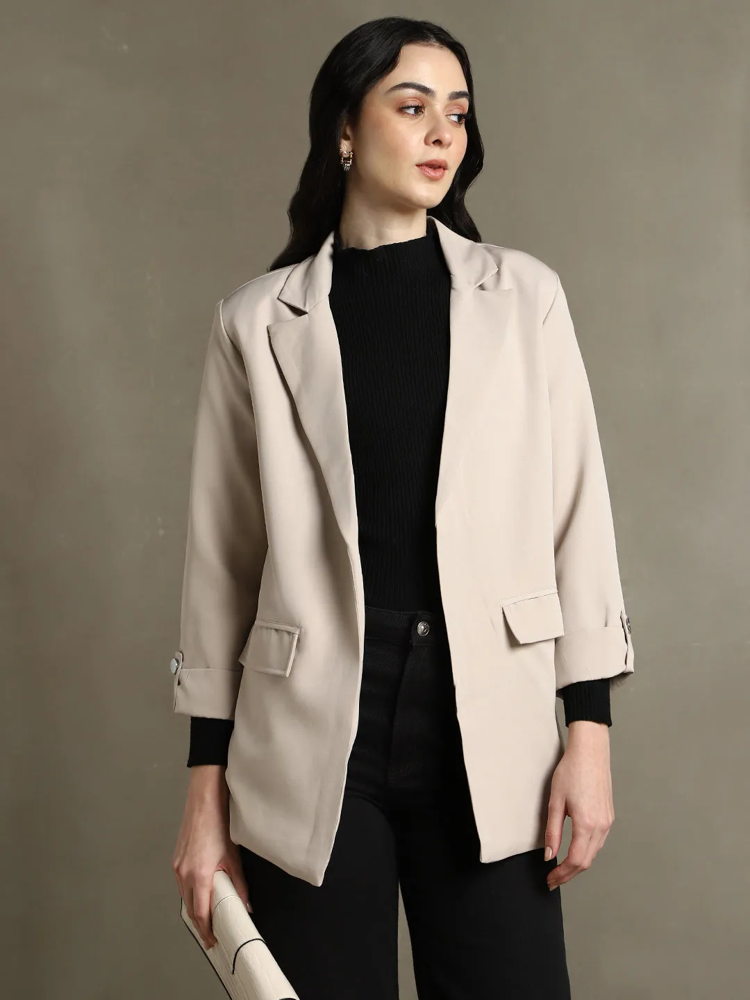 DL Woman Khaki Solid Lapel Collar Full Sleeves Regular Fit Blazer