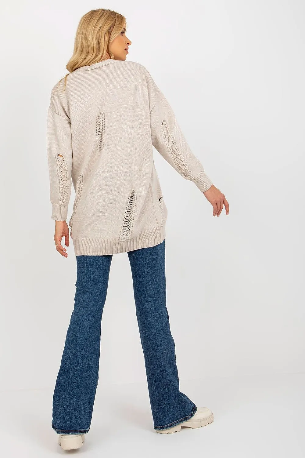 Elegant Heart-Shaped Neckline Cardigan: Discover Effortless Parisian Chic